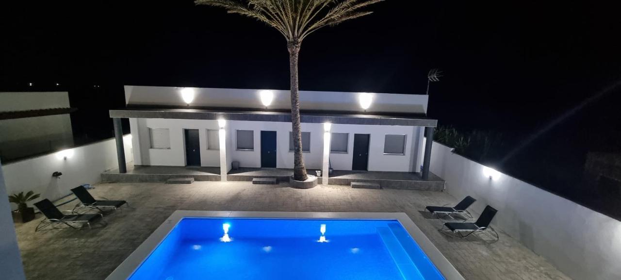 Apartamentos La Playa Барбате Экстерьер фото