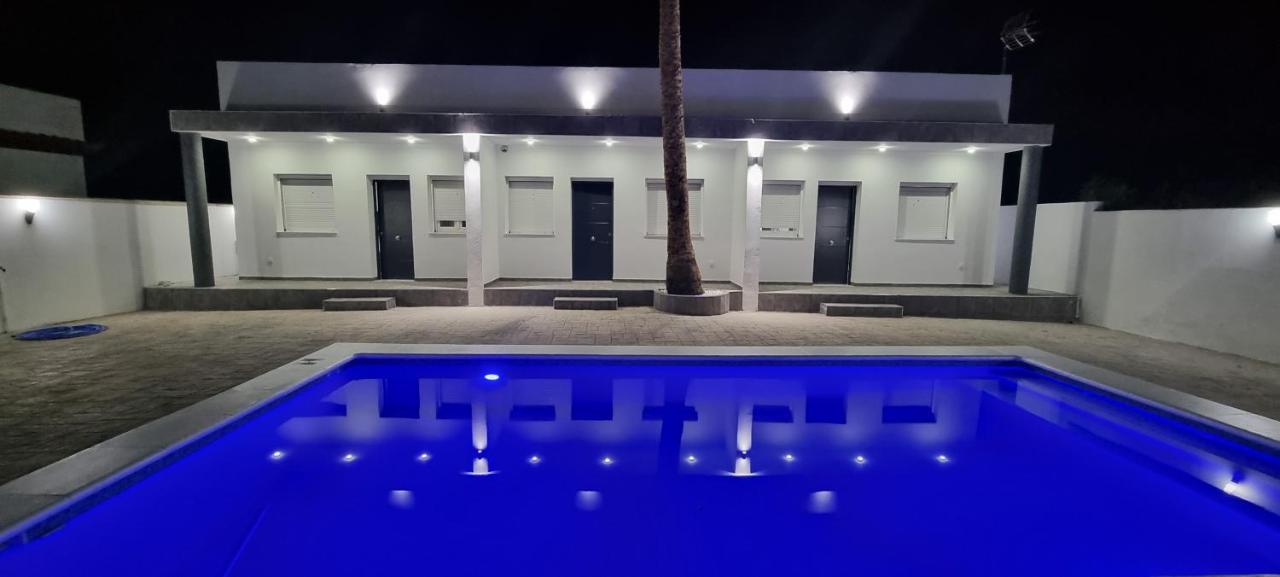 Apartamentos La Playa Барбате Экстерьер фото